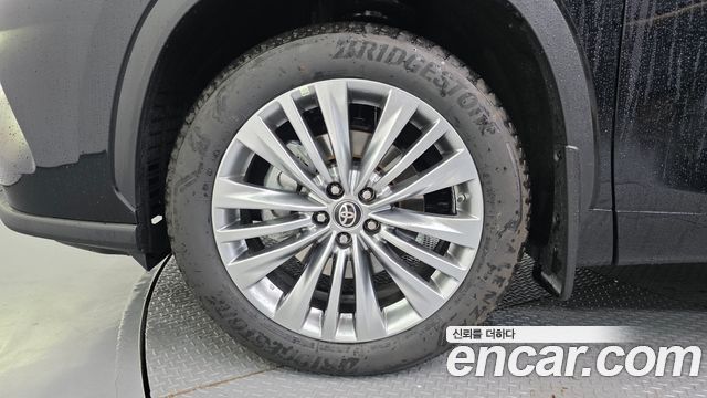 Toyota Highlander из Кореи Encar