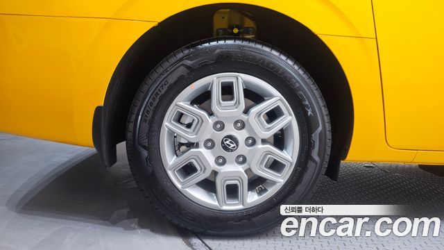 Hyundai Staria из Кореи Encar
