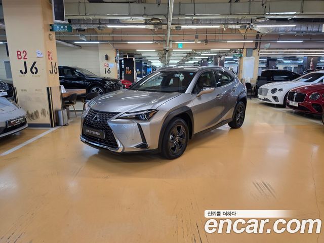 Lexus UX из Кореи Encar