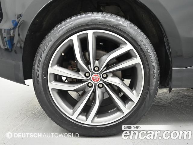 Jaguar F-PACE из Кореи Encar