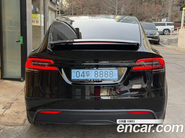 Tesla Model X Plaid — пробег 1 900 км — фото 2 из 5