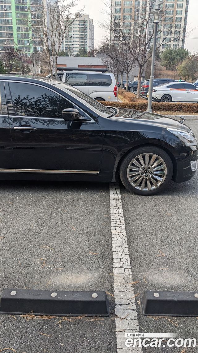 Hyundai Equus из Кореи Encar