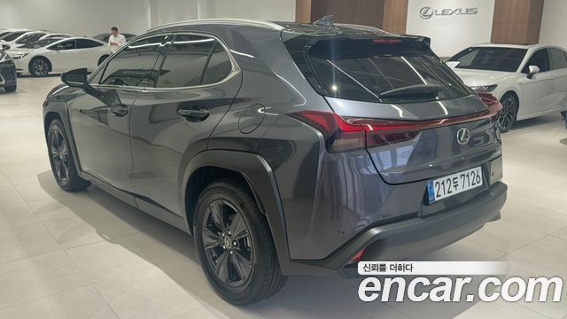 Lexus UX из Кореи Encar