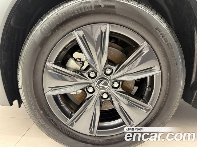 Lexus UX из Кореи Encar