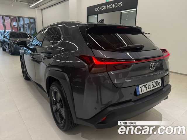 Lexus UX из Кореи Encar