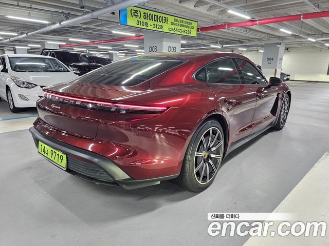 Porsche Taycan Base — пробег 78 453 км — фото 4 из 5
