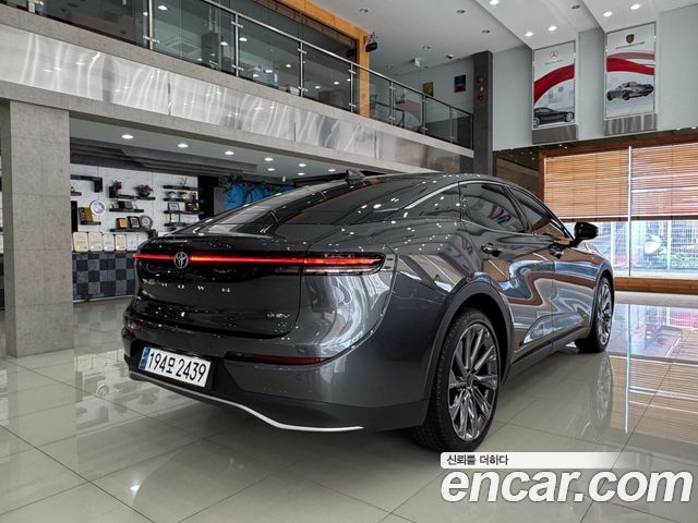 Toyota Crown из Кореи Encar