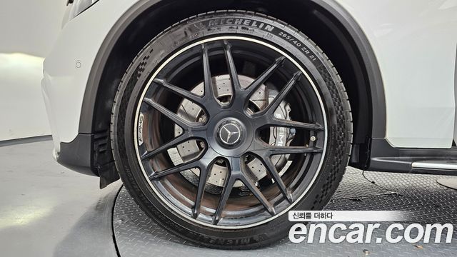 Mercedes-Benz GLC-Class AMG GLC63 4MATIC+ — пробег 84 024 км — фото 5 из 5