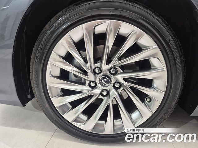Lexus ES из Кореи Encar