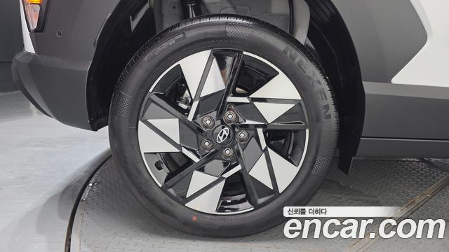 Hyundai Kona из Кореи Encar