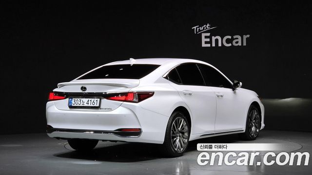 Lexus ES из Кореи Encar