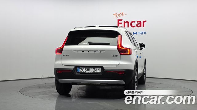 Volvo XC40 из Кореи Encar