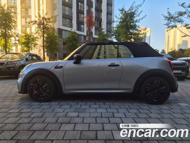 Mini Cooper Convertible JCW 3rd — пробег 29 000 км — фото 5 из 5