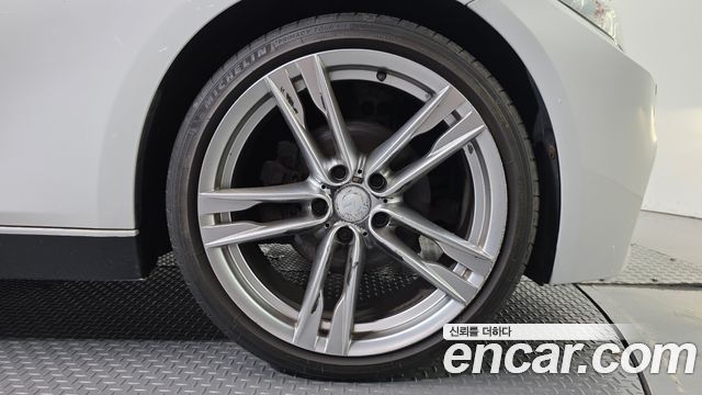 BMW 3-Series из Кореи Encar