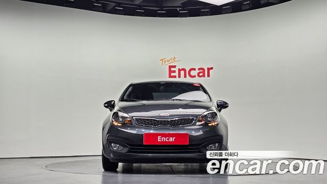 Kia pride 1.6 GDI Sedan Luxury — пробег 36 958 км — фото 3 из 5