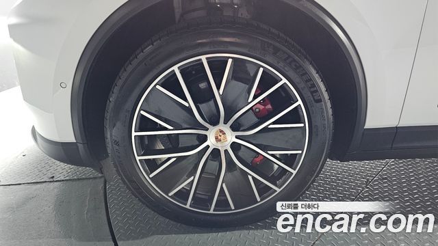 Porsche Macan из Кореи Encar