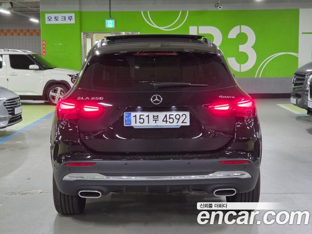 Mercedes-Benz GLA-Class из Кореи Encar