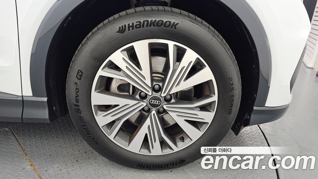 Audi Q4 e-tron из Кореи Encar