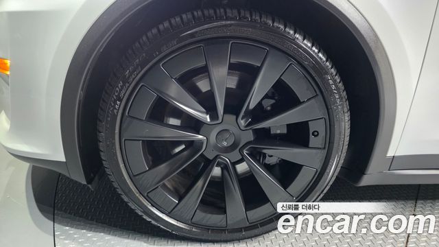 Tesla Model X из Кореи Encar