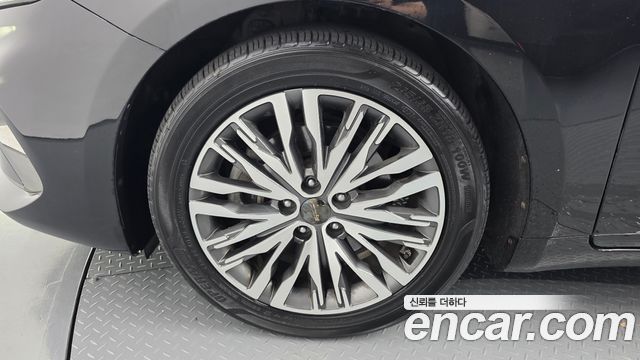 Kia K7 из Кореи Encar