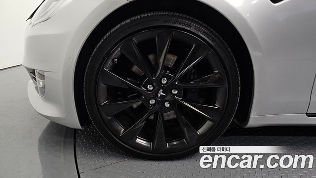 Tesla Model S из Кореи Encar