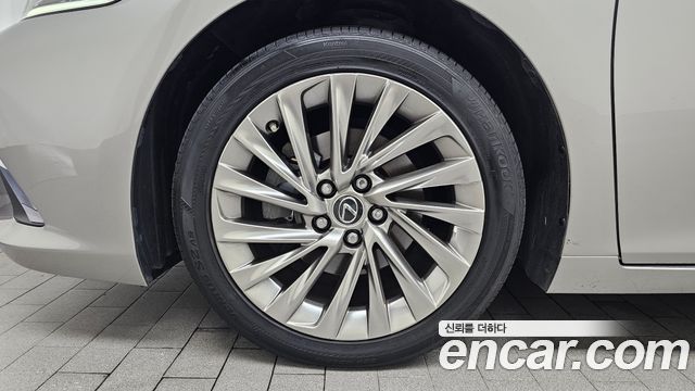 Lexus ES из Кореи Encar