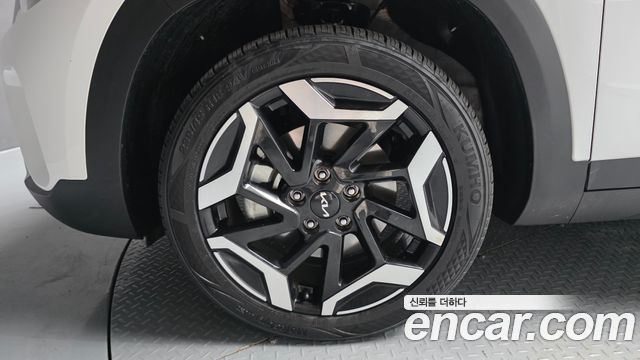 Kia Seltos из Кореи Encar