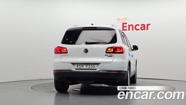 Volkswagen Tiguan из Кореи Encar