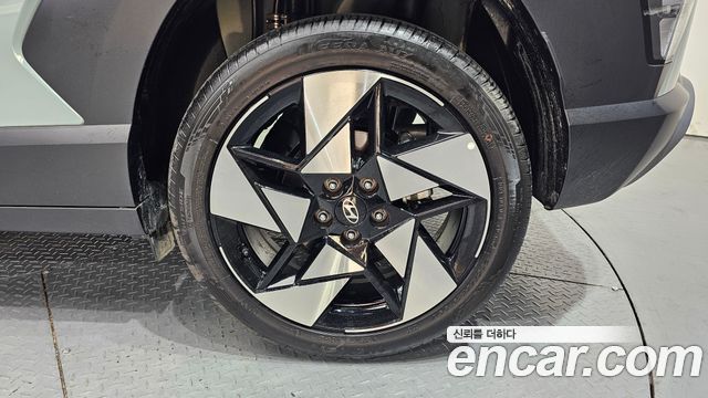 Hyundai Kona из Кореи Encar