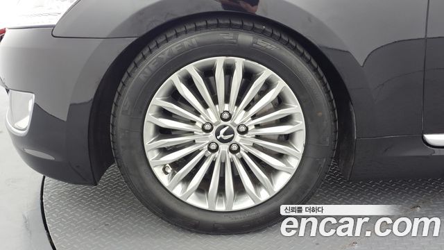 Hyundai Equus из Кореи Encar
