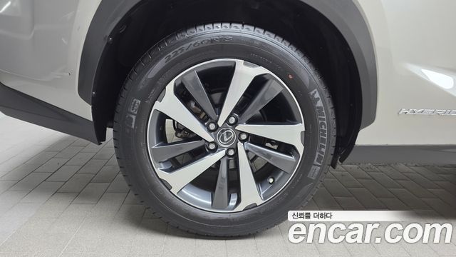 Lexus NX из Кореи Encar