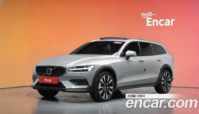 Volvo V60 из Кореи Encar