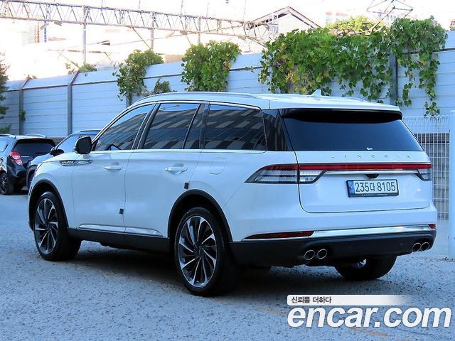 Lincoln Aviator 3.0 Reserve  AWD — пробег 89 580 км — фото 3 из 5