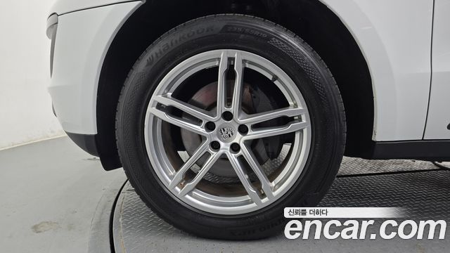 Porsche Macan из Кореи Encar
