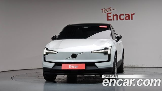 Volvo EX30 из Кореи Encar
