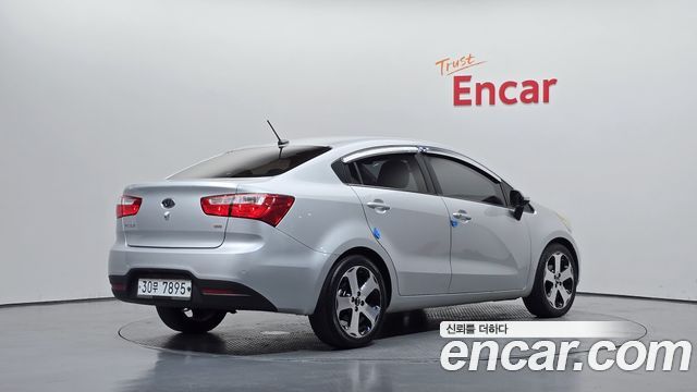 Kia pride из Кореи Encar