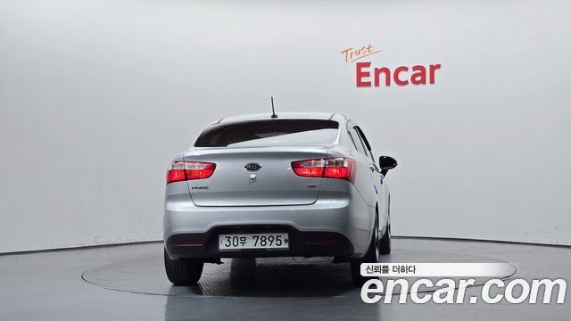 Kia pride из Кореи Encar