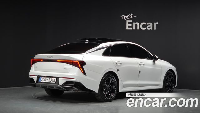 Kia K5 Signature — пробег 6 448 км — фото 2 из 5