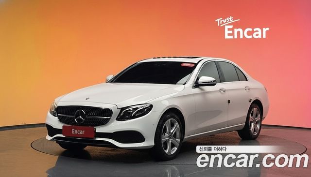 Mercedes-Benz E-Class E220d 4MATIC Avantgarde — пробег 118 763 км — фото 1 из 5