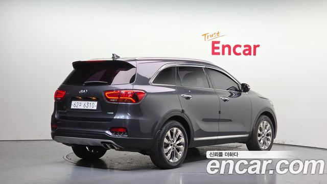 Kia Sorento Diesel 2.0 2WD Prestige — пробег 62 538 км — фото 2 из 5