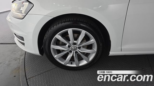 Volkswagen Golf из Кореи Encar