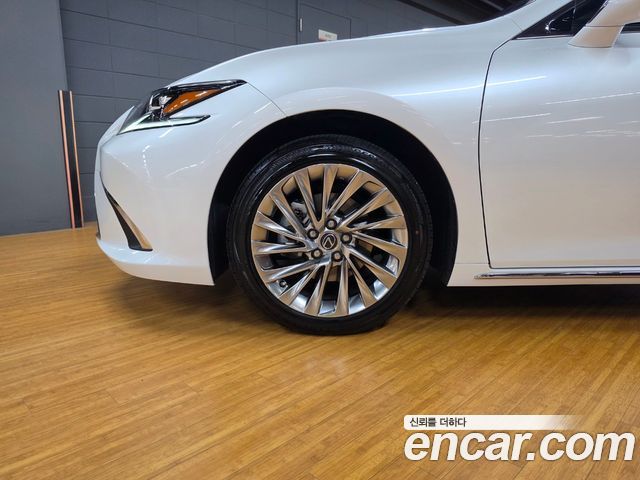 Lexus ES из Кореи Encar