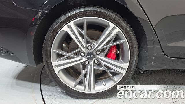 Genesis G70 из Кореи Encar