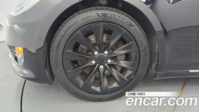 Tesla Model S из Кореи Encar