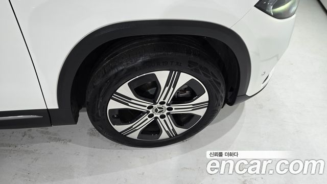 Mercedes-Benz EQA из Кореи Encar