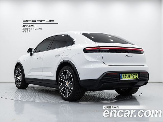 Porsche Macan из Кореи Encar