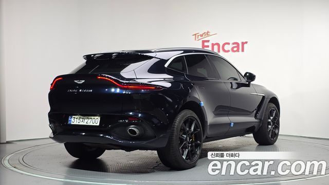 Astonmartin DBX из Кореи Encar