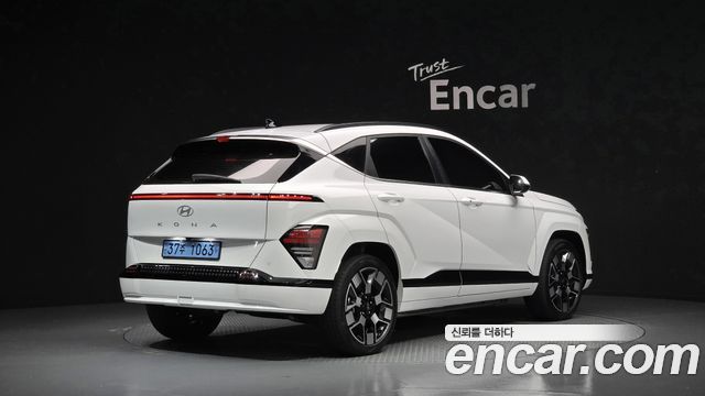 Hyundai Kona из Кореи Encar