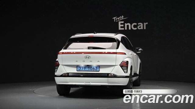 Hyundai Kona из Кореи Encar