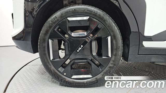 Kia EV3 из Кореи Encar